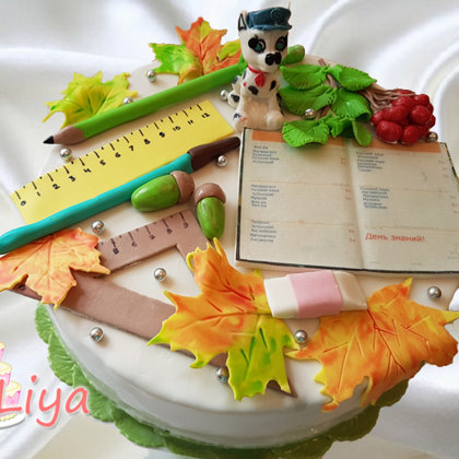 торт на 1 сентября (творожный с клубникой и черникой) 2 кг